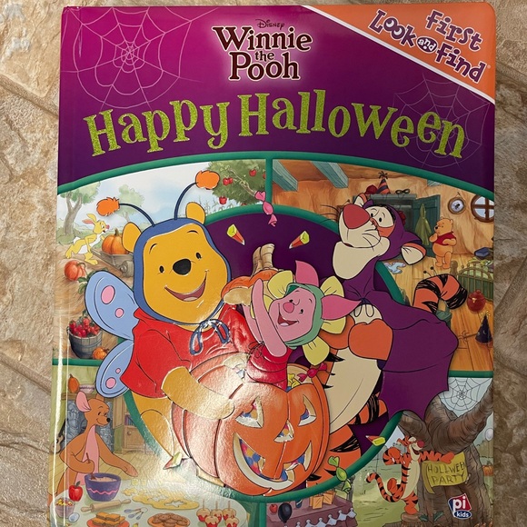 Lot of 2 Disney Baby “First Look and Find” Books-Very good used condition - Picture 6 of 12